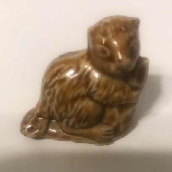 Red Rose Tea Collection Beaver Figurine Made In England - Picture 1 of 2